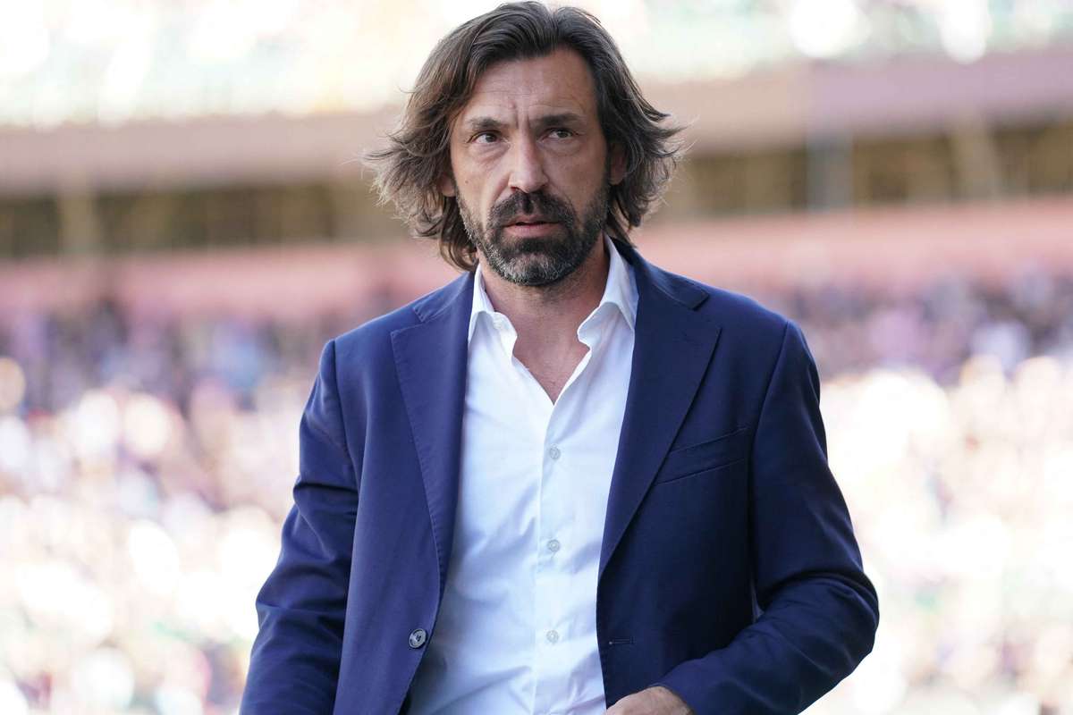 Andrea Pirlo semneaza din nou in liga a doua