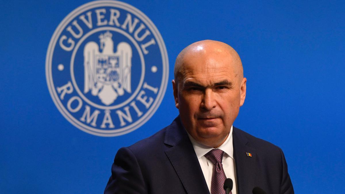 Bolojan E greu sa ceri sacrificii cand mentii pensiile speciale