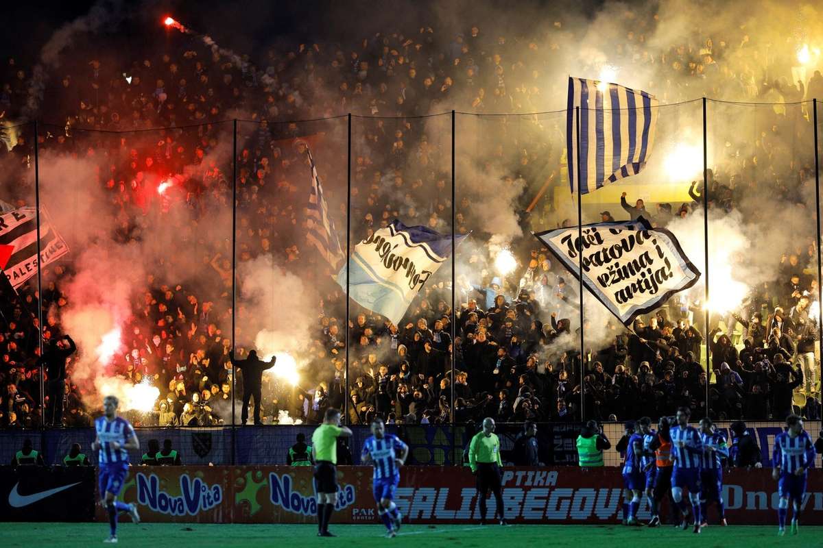 Cine transmite FK Sarajevo Universitatea Craiova la TV