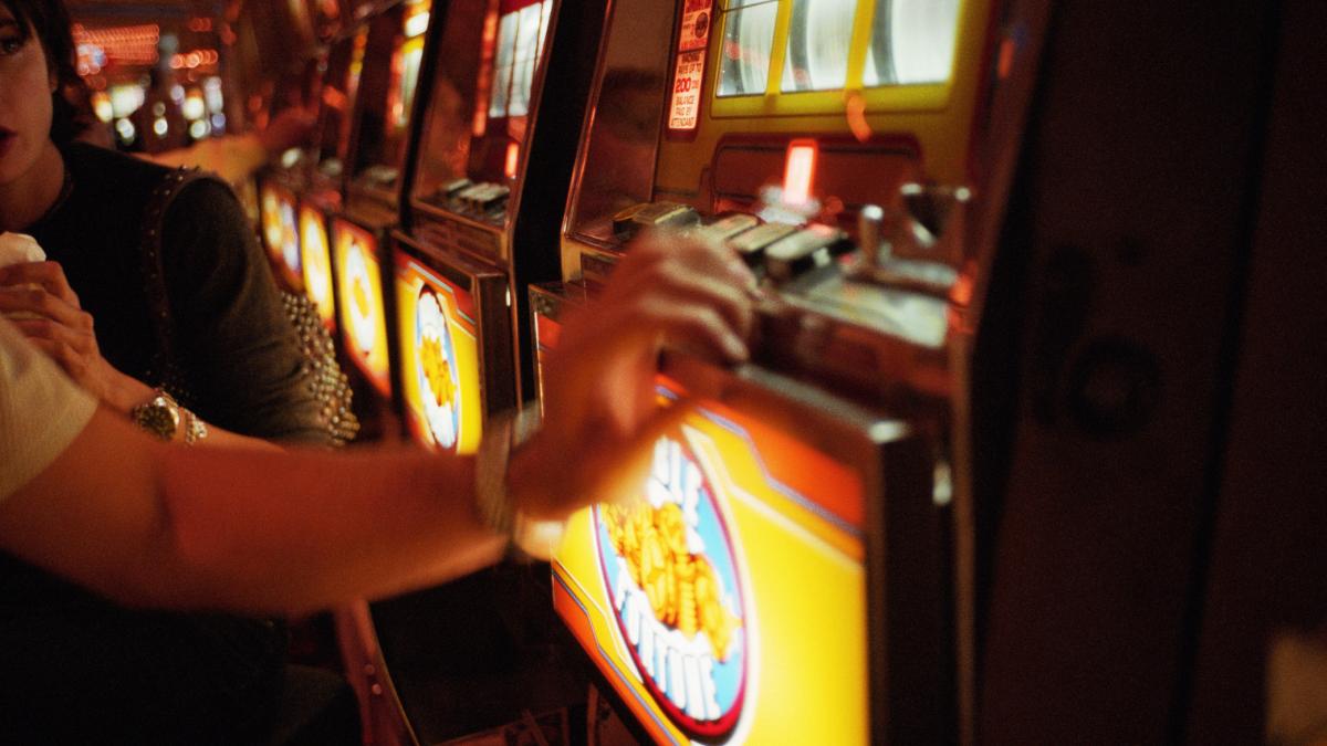 Cseke Attila Primarii vor aproba jocurile de noroc