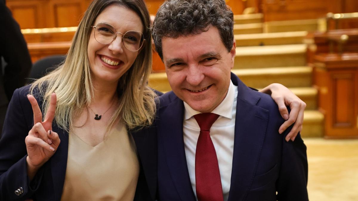 Diana Buzoianu despre transportul in comun pentru demnitari