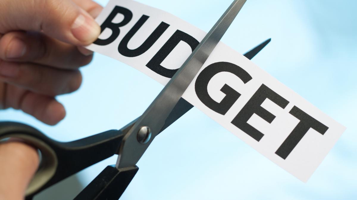 Document Masurile de austeritate fiscala si modificarile guvernului