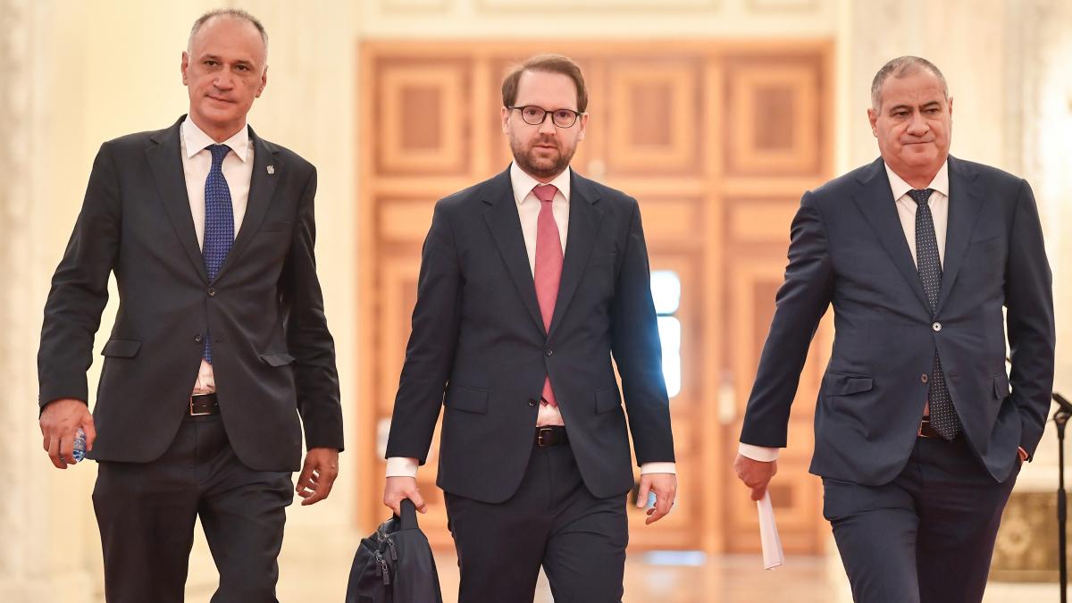 Dominic Fritz USR sustine o lege echitabila a pensiilor