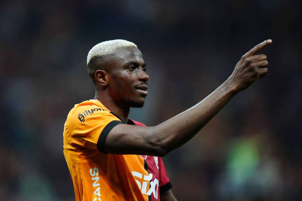 Galatasaray face o noua oferta pentru Victor Osimhen