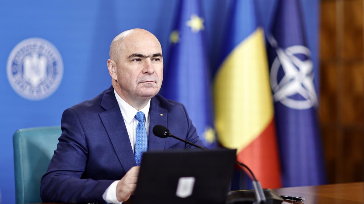 Ilie Bolojan a interzis angajatilor Guvernului holul de onorare
