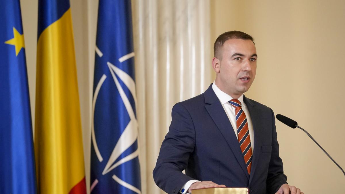 Ivan despre salariul de 38000 euro al sefului Nuclearelectrica