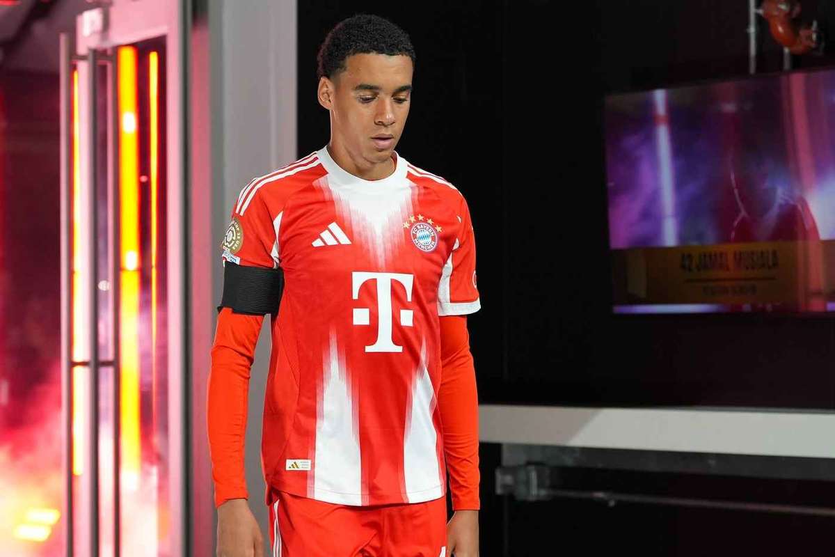 Jamal Musiala a fost operat dupa accidentarea din meciul cu PSG