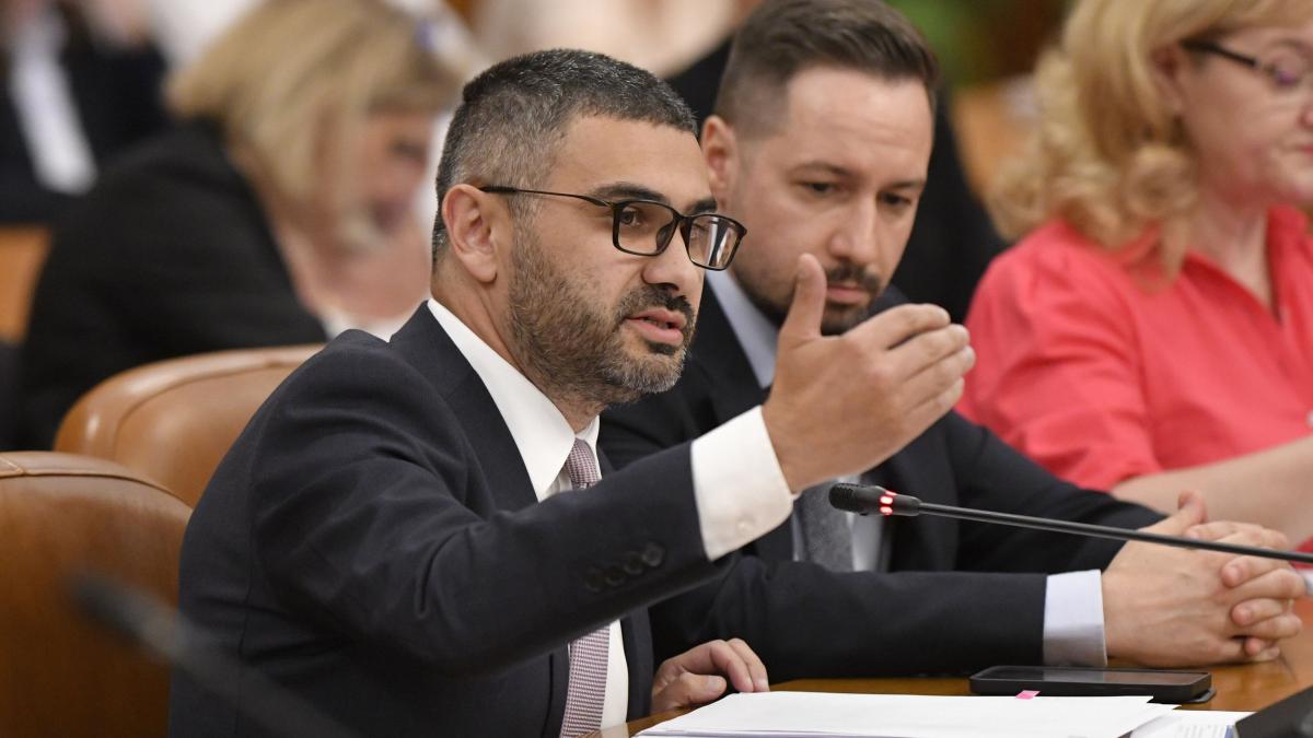 Modificari la pensiile magistratilor anuntate de ministrul Manole