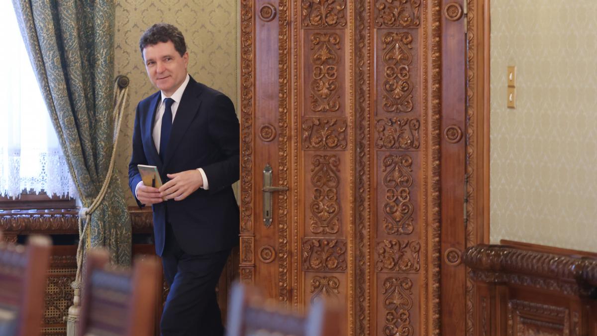 Nicusior Dan Salariul meu ca Presedinte e mai mic