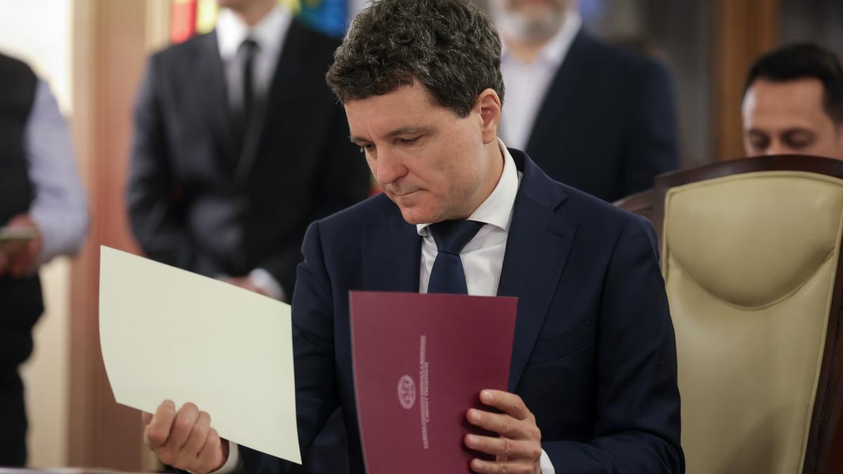 Nicusor Dan Nu sunt multumit de DNA si Parchet