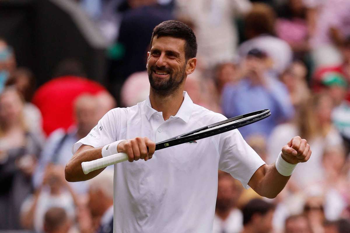 Novak Djokovic ajunge in sferturile de finala la Wimbledon