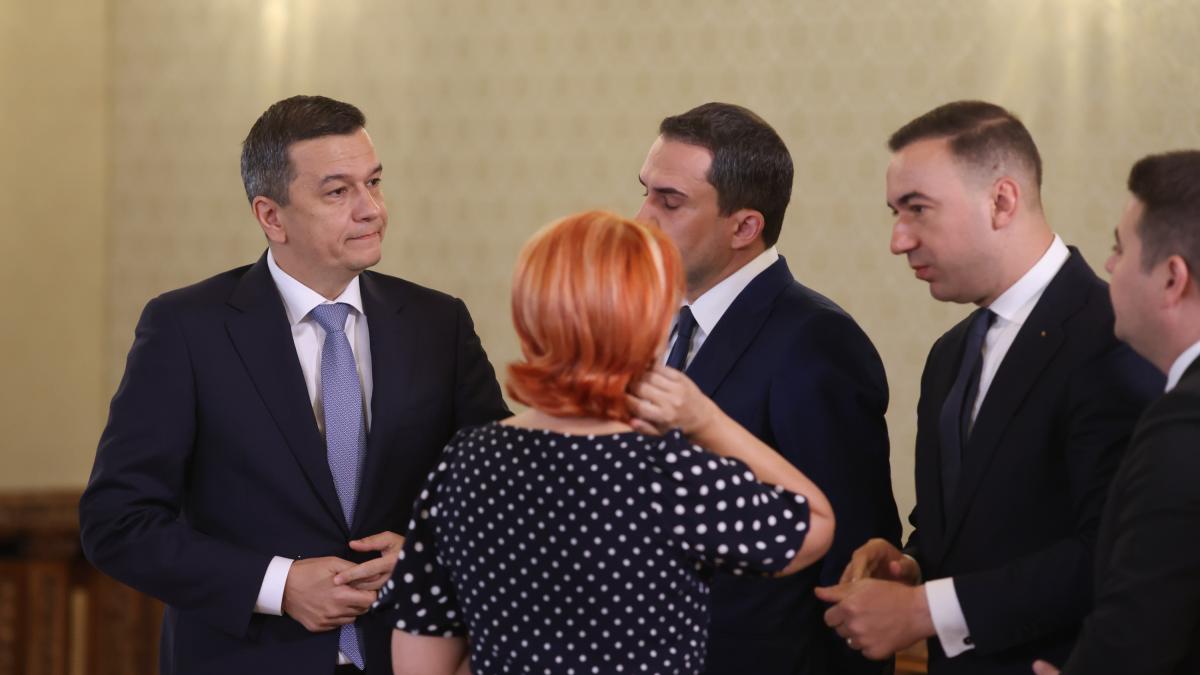 PSD lipseste de la Congresul PNL Ce spune Nicusor Dan despre scandalurile din Guvern