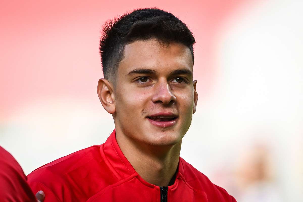 Rares Ilie ramane in Serie B Fabrizio Romano anunta