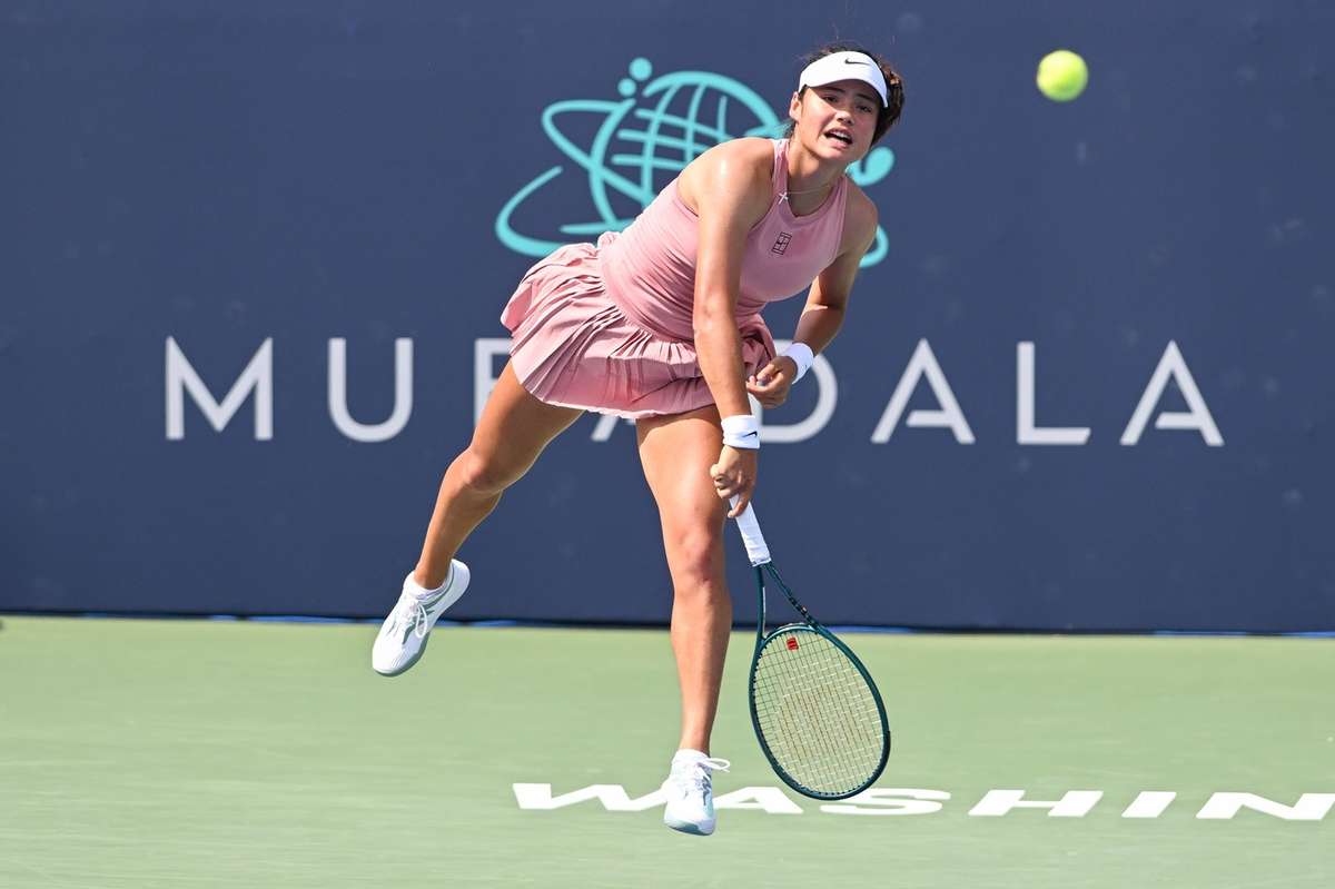 Tennis Tracker Emma Raducanu o intalneste pe Osaka