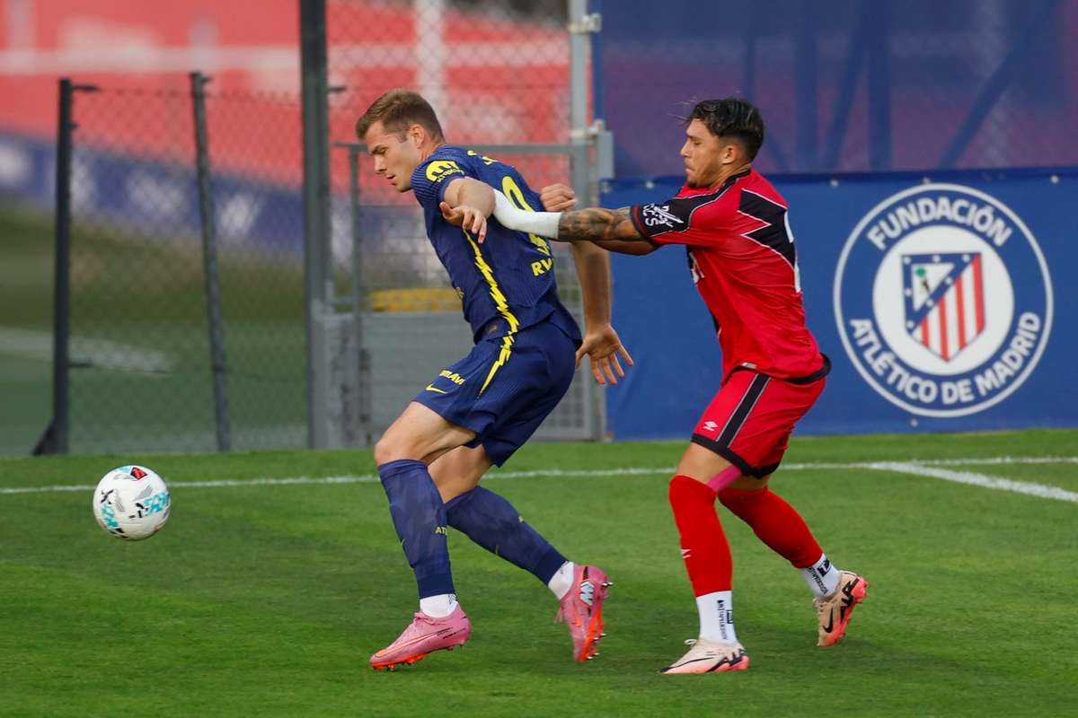 Andrei Ratiu titular la Rayo Vallecano in meciul cu Atletico Madrid