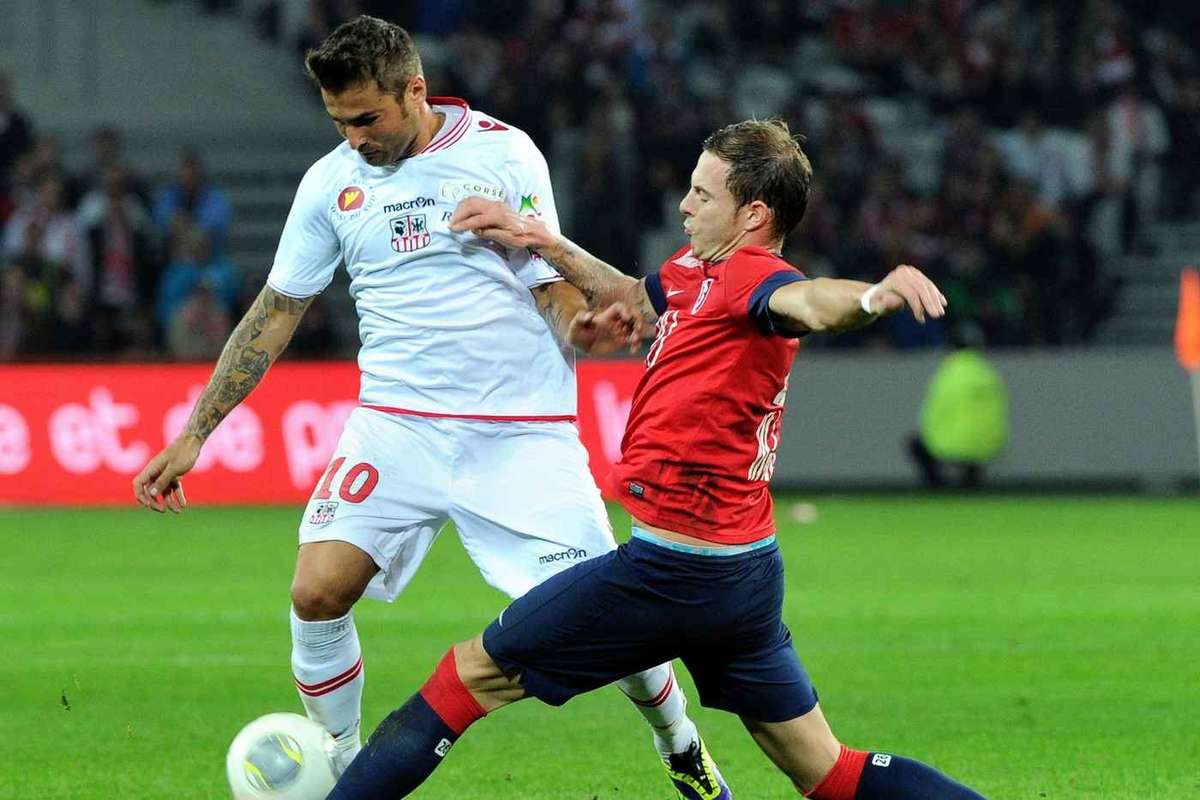 Clubul lui Tony Strata unde a jucat Adi Mutu