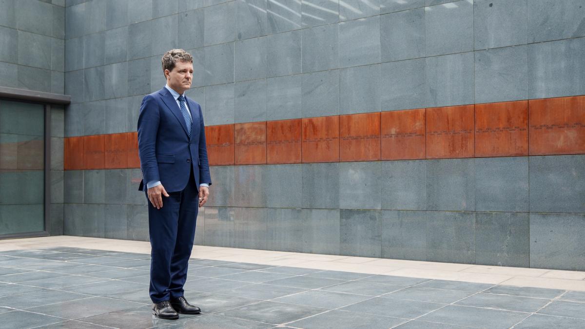 Editorial FT despre Nicusor Dan Cum sa invingi populistii