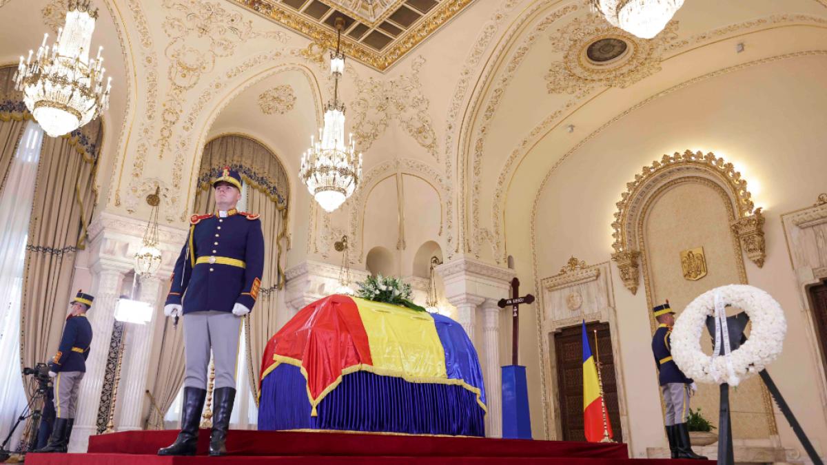 Mesajul lasat de Nina Iliescu pe coroana de flori