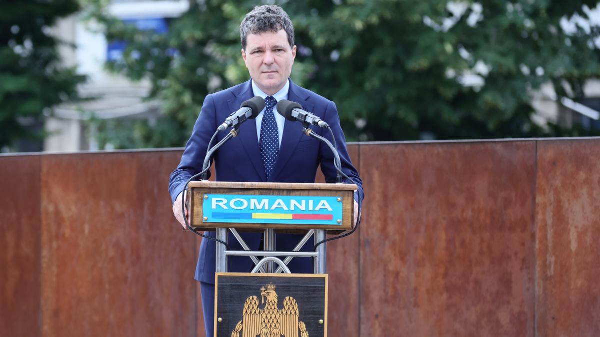 Nicusor Dan spune ca Portul Constanta ajuta Romania
