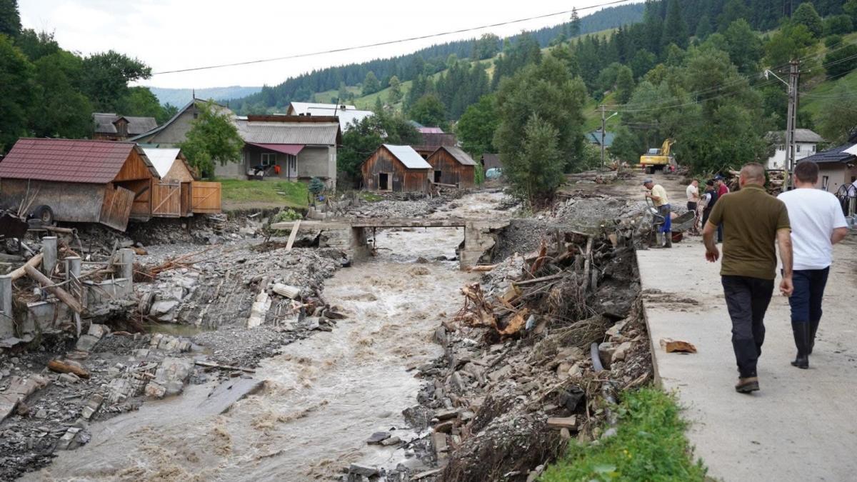 Premierul Bolojan anunta un nou pachet de sprijin pentru inundatii