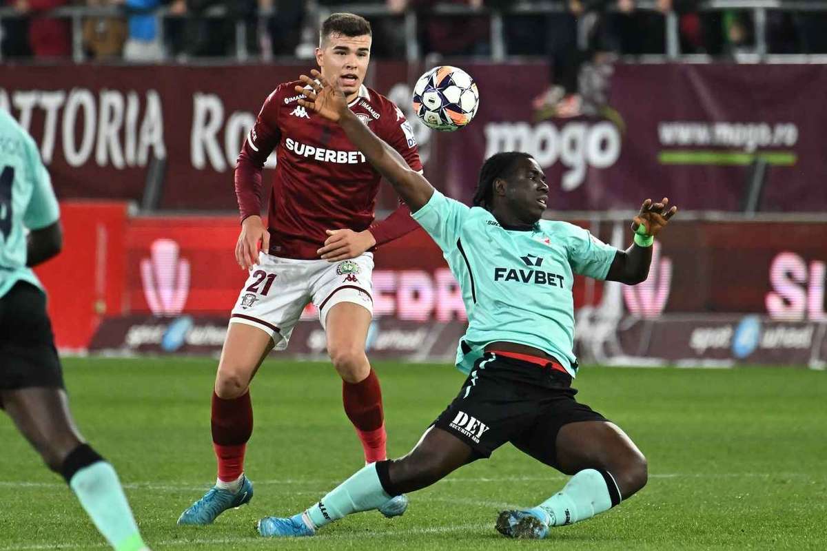 Runda a opt a a Superligii se deschide cu Rapid