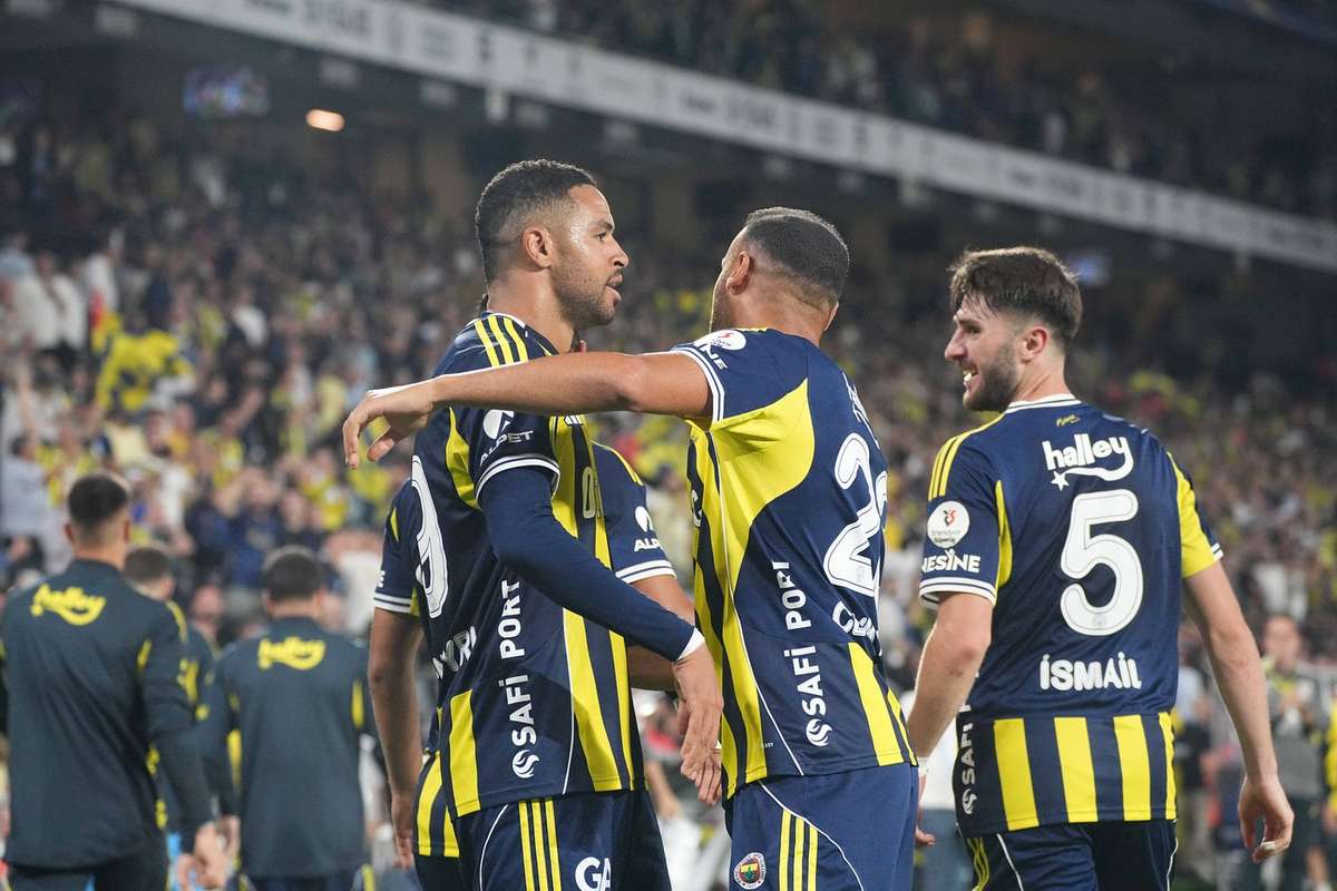 Echipa lui Ianis Hagi a terminat egal cu Fenerbache