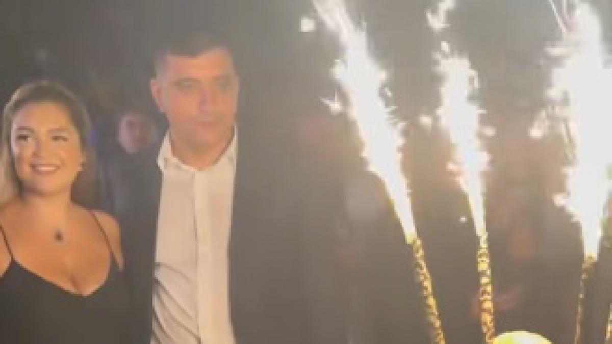George Simion a organizat o petrecere de ziua lui