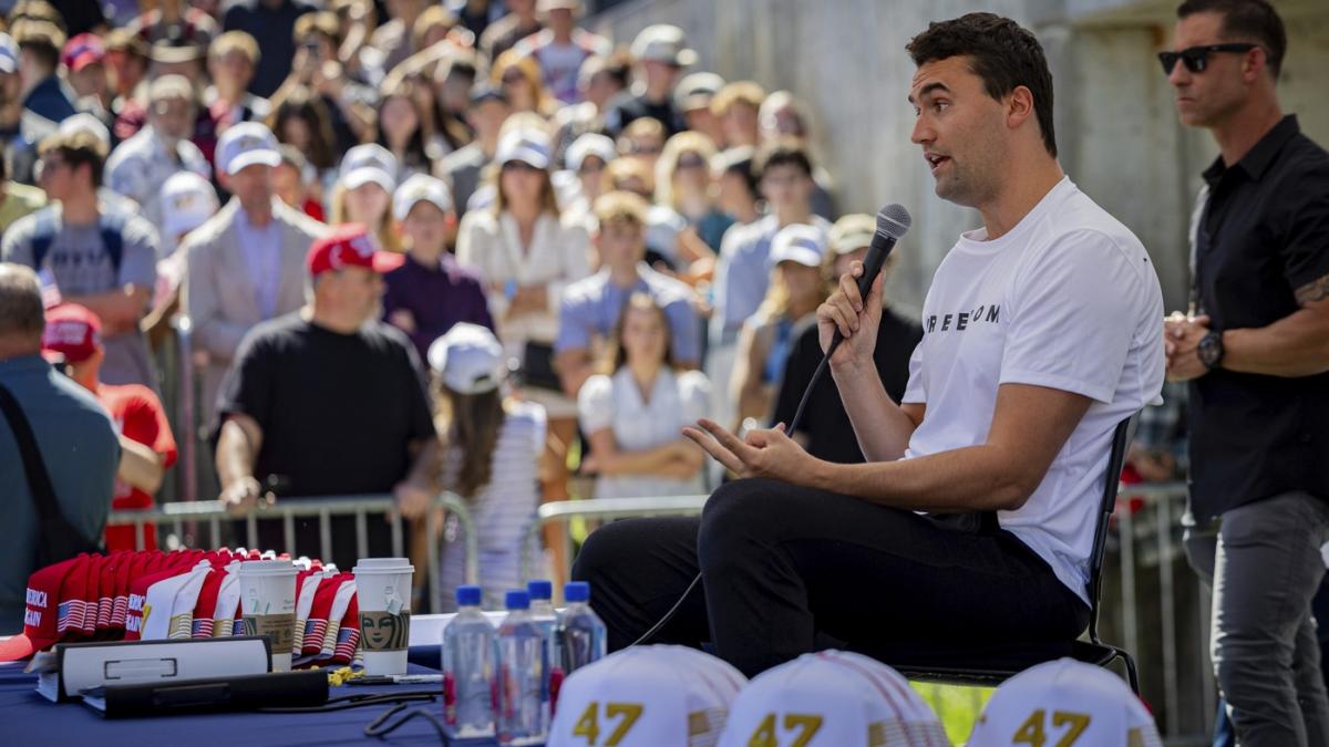 Liderii PSD condamna asinarea lui Charlie Kirk