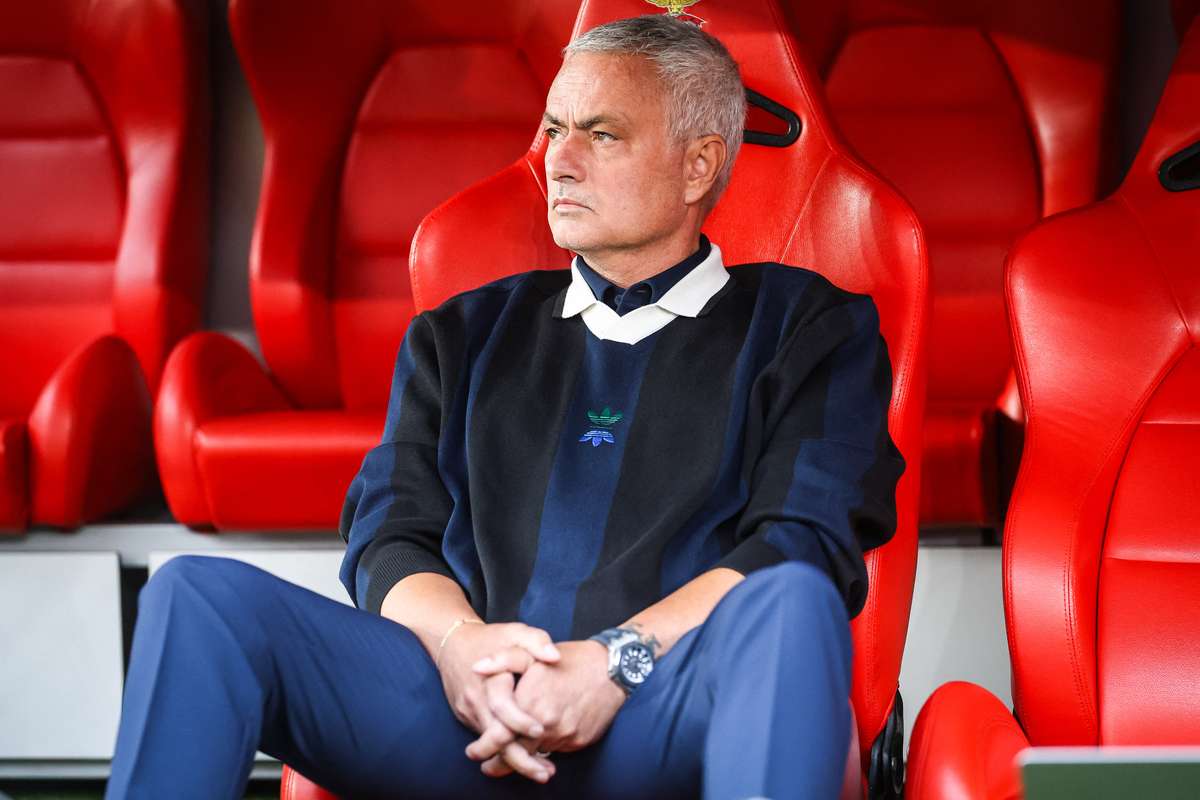 OFICIAL Benfica confirm negocierile cu Jose Mourinho
