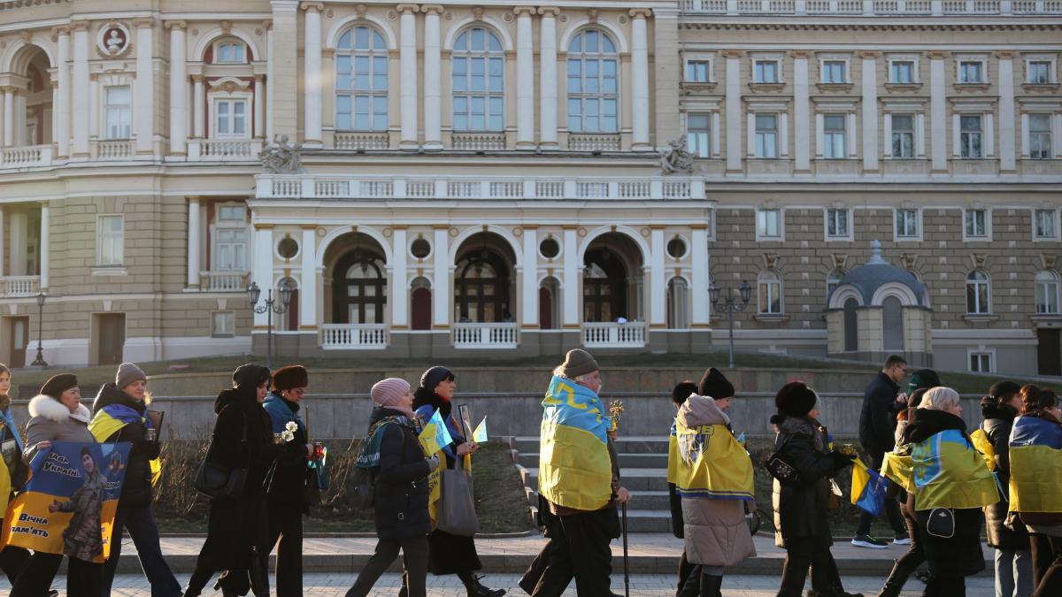 Fostul consul general la Odesa cere redeschiderea institutiei1761410192