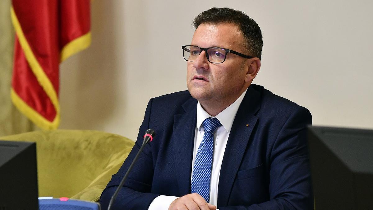 Marius Budai apel catre Ilie Bolojan Austeritatea nu functioneaza