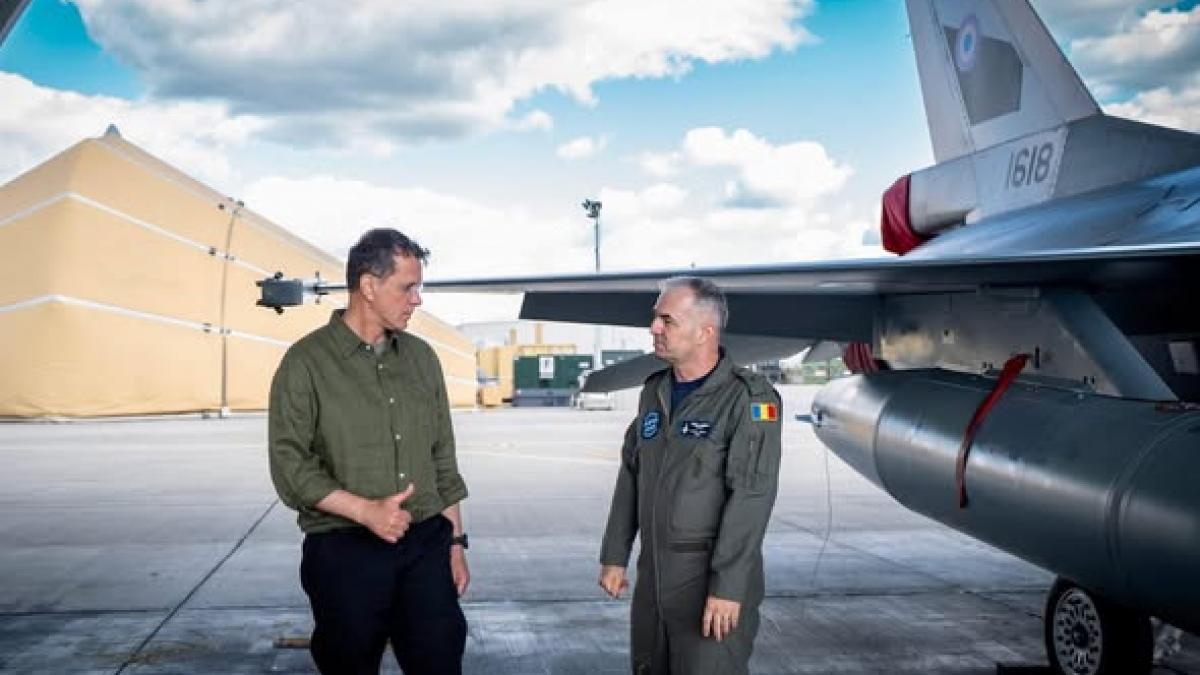 Mosteanu Noua escadrila F 16 intra in misiune NATO1761337000