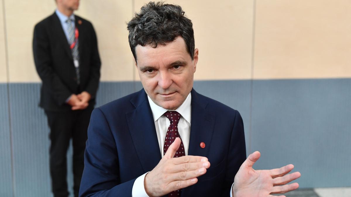 Nicusan Dan despre referendum pe pensiile magistratilor Nu mai cu dezbatere1761290785