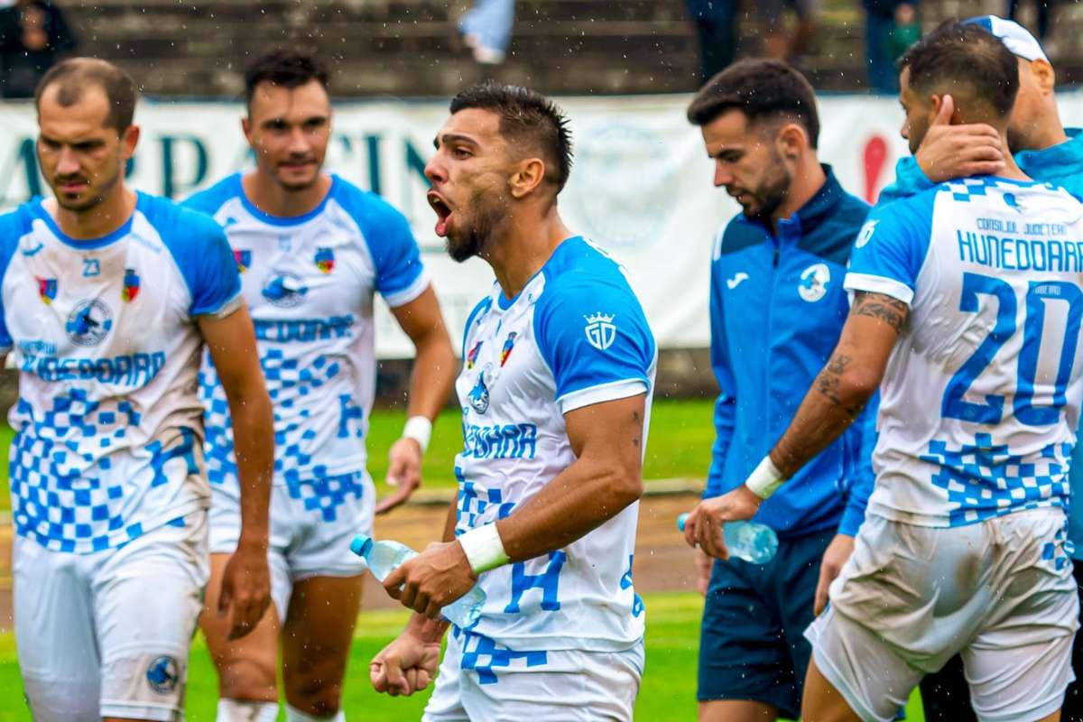 Rezultate Liga 2 Victorie pentru Corvinul si Steaua1761387383