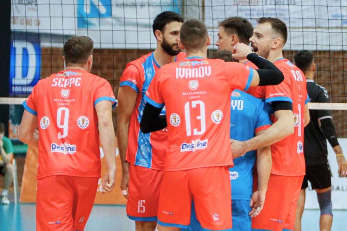 Steaua aproape de a castiga Cupa Balcanica la volei1761464787