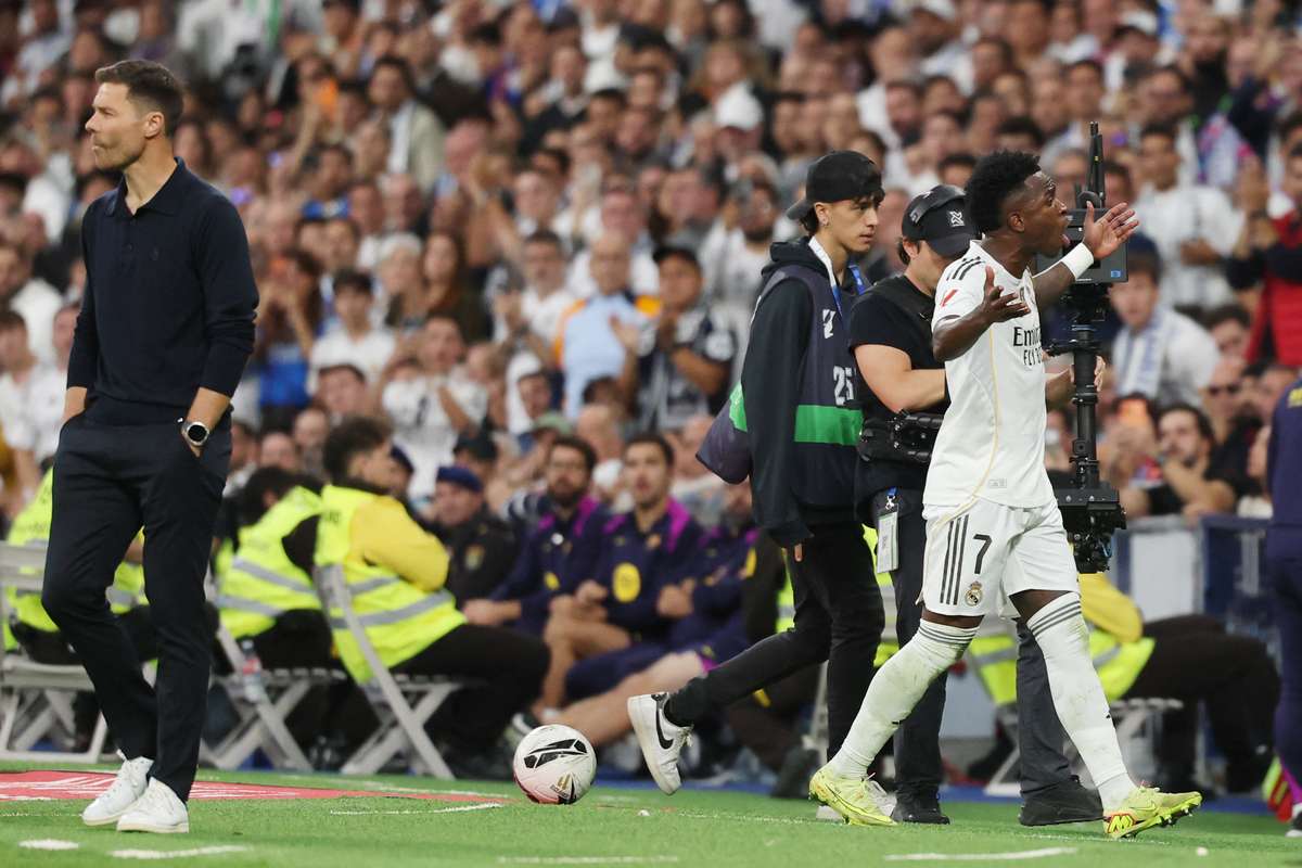 VIDEO Reactia nervoasa a lui Vinicius Jr in El Clasico1761499582