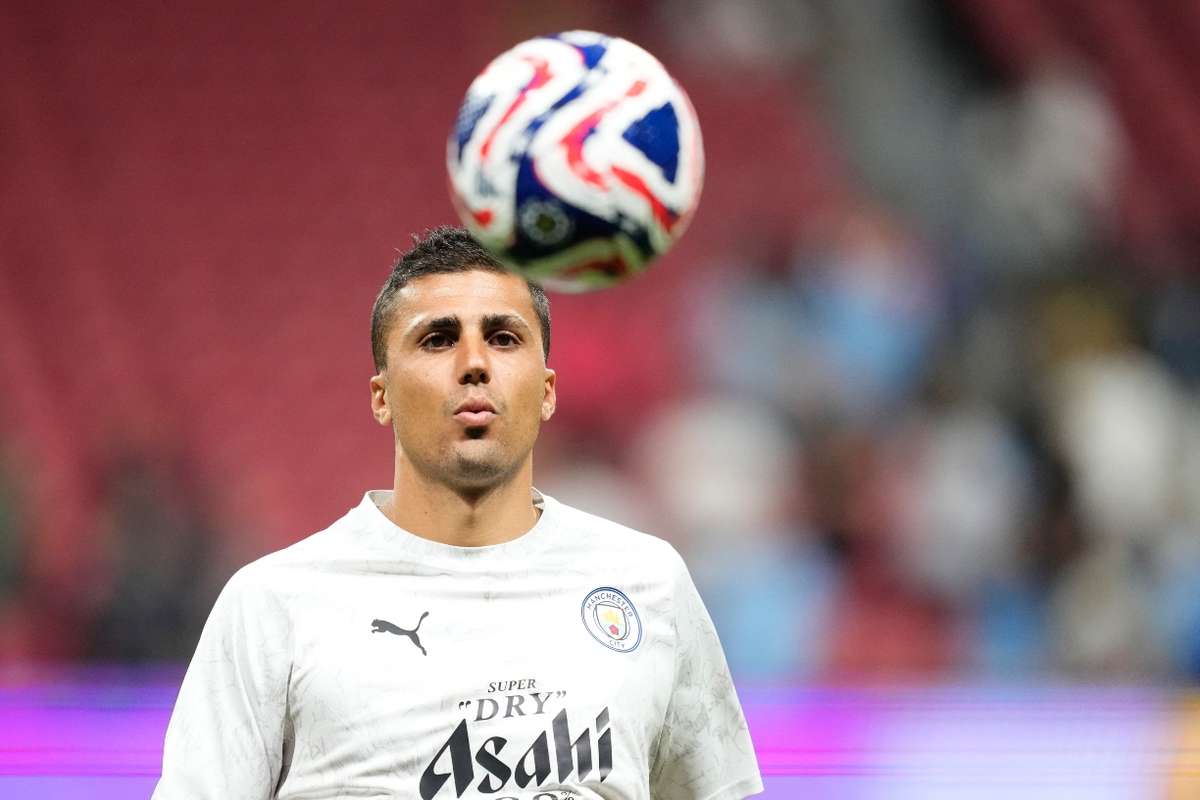 Villarreal ii adduce un omagiu lui Rodri acasa1761020786