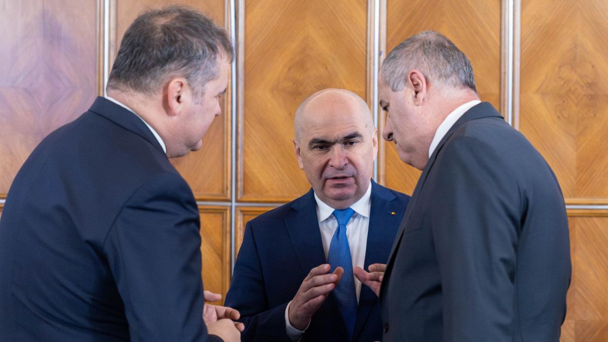 Bugetarii dati afara acordul coalitei Cseke Attila Cheltuielile cu 10 mai mici in 20261762888935