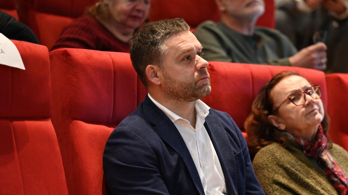 Ciprian Ciucu despre Corneliu Coposu Apartine Romaniei1762426346