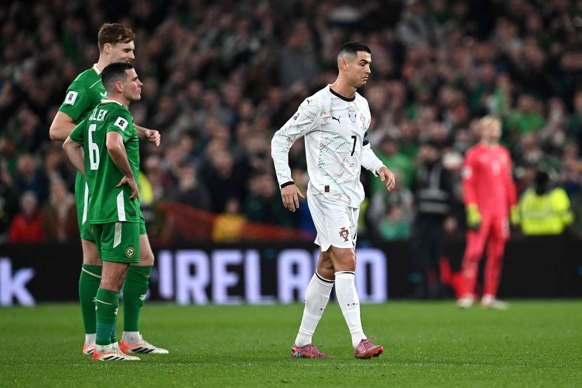 Cristiano Ronaldo paraseste nationala Portughezei dupa meciul cu Irlanda1763199648