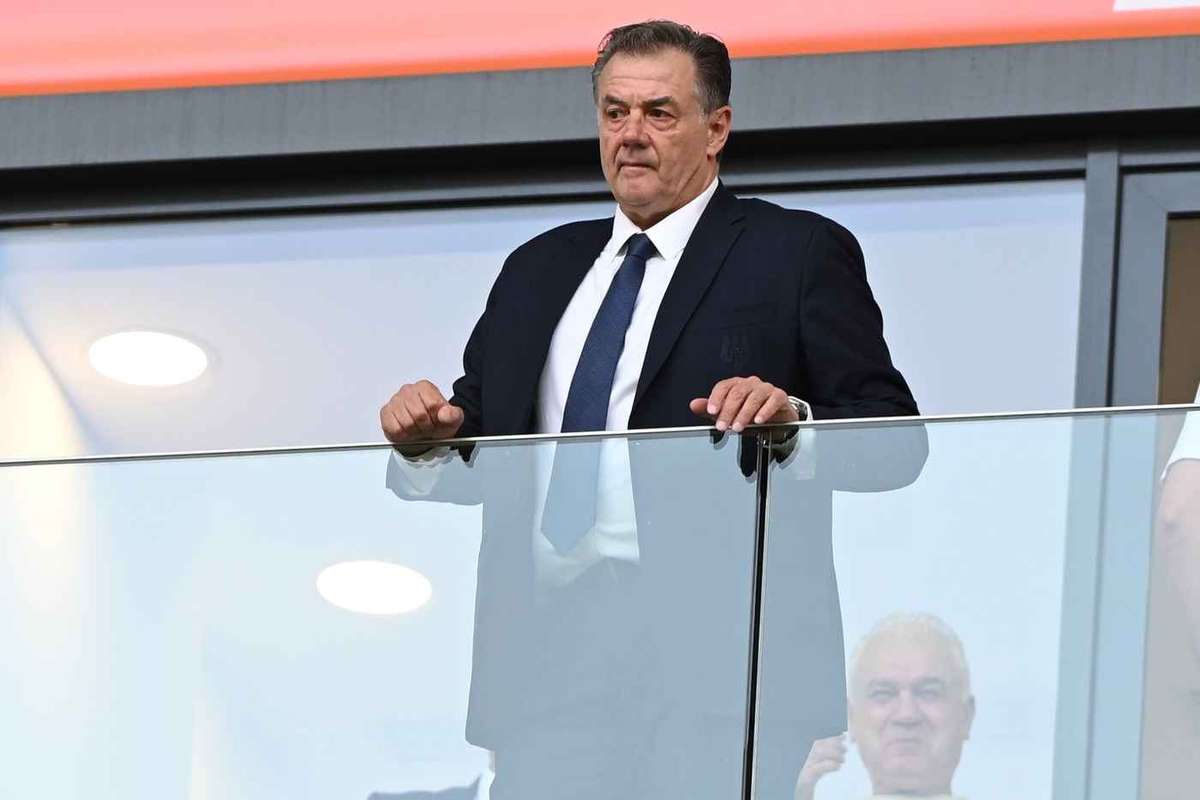 De ce nu s au tras liniile de offside la golul CFR ului1762866742
