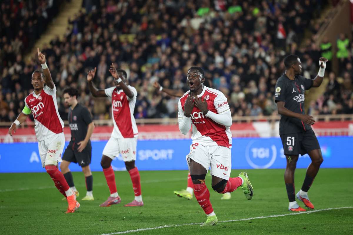 Monaco cu un om in minus invinge PSG la limita1764444873
