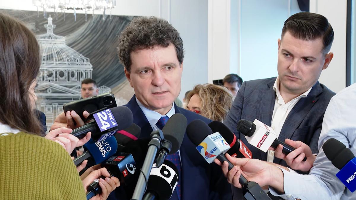 Nicustor Dan despre concedieri si salariul minim Majorarea poate duce la somaj1762513451