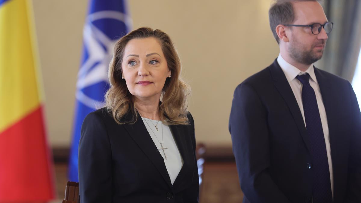 Dominic Fritz raspunde atacurilor Elenei Lasconi Posibil sa vrea sa fie