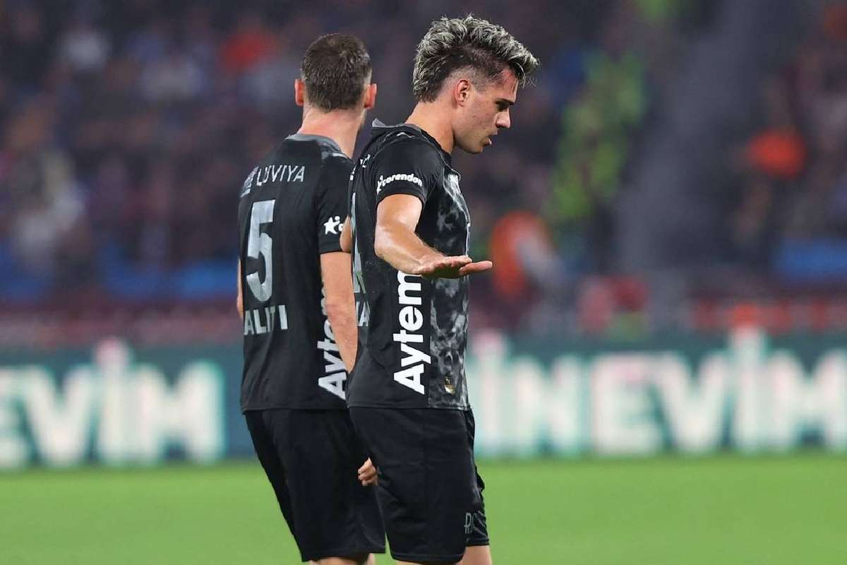 Ianis Hagi a obtinut cea mai mare nota in meciul cu Antalyaspor1765225012