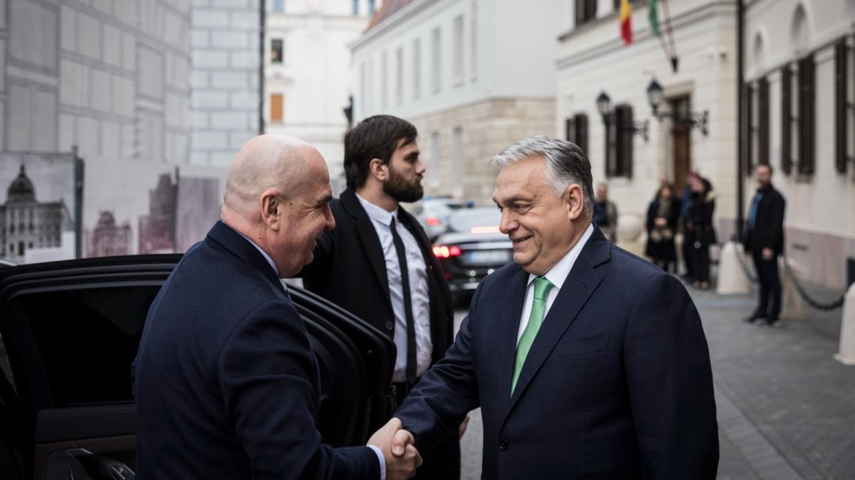 Ilie Bolojan a avut o inta lnire cu Viktor Orban1764773286