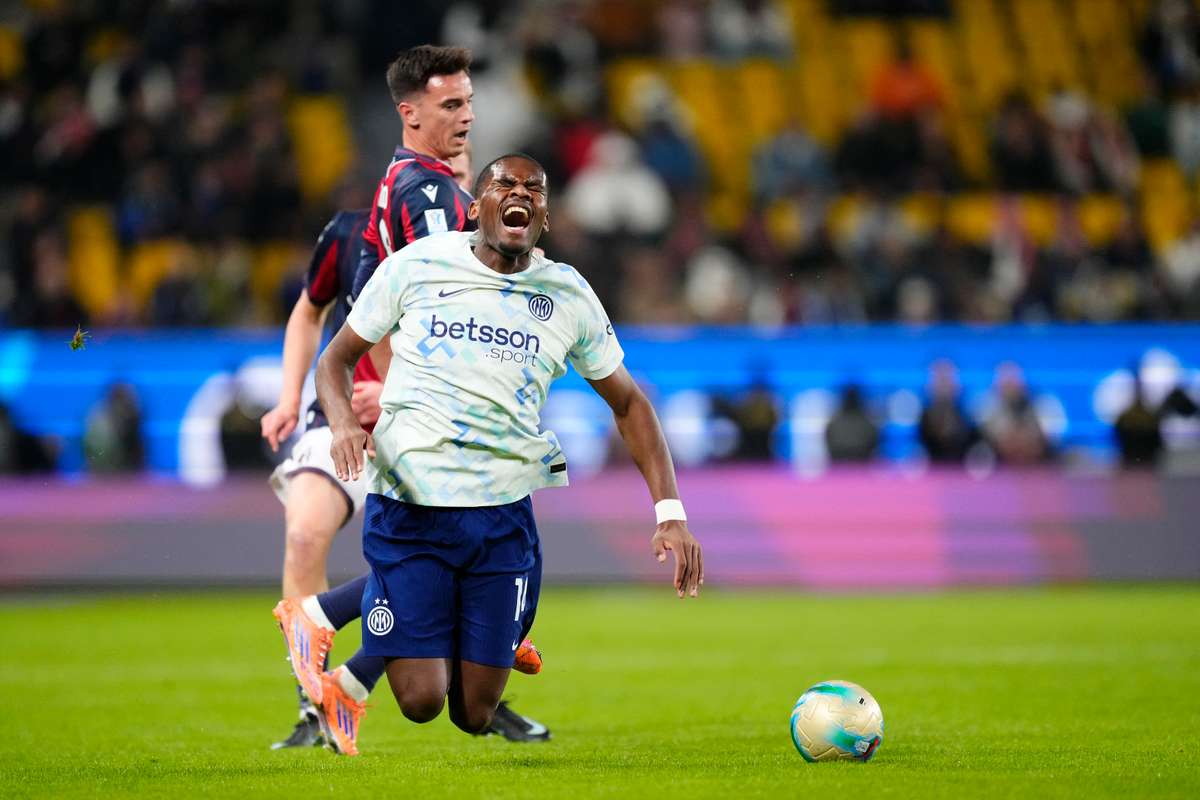 Lovitura pentru Chivu A pierdut un atacant inainte de meciul cu Atalanta1766502565