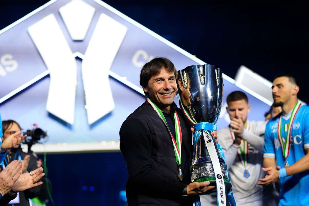 Napoli nu e pregatita sa domine fotbalul italian spune Conte1766920752