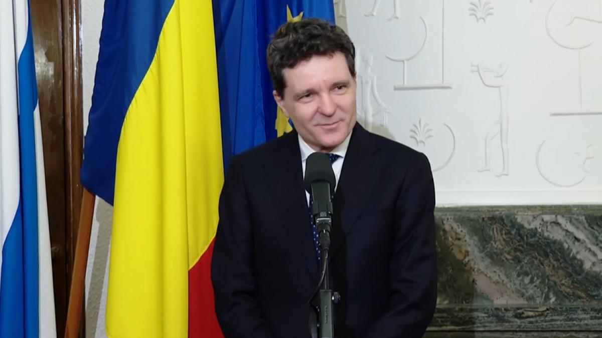 Nicusar Dan De la agonia la extaz e distantza scurta1765819617