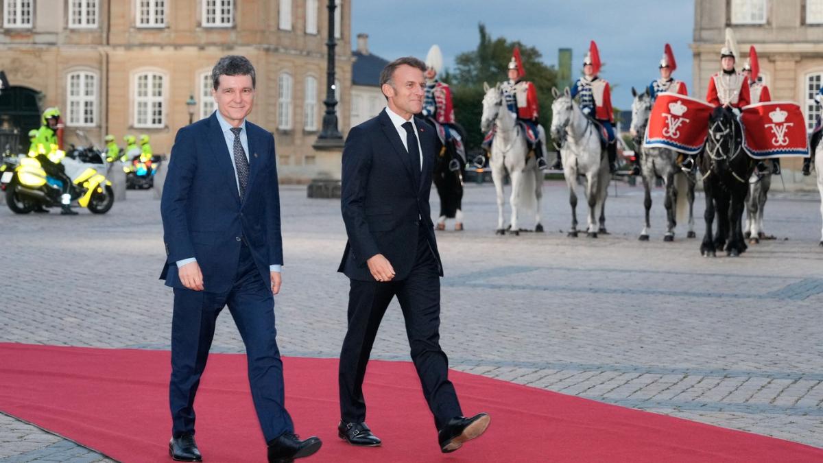 Nicusor Dan se intalneste cu Emmanuel Macron la 14001765287423